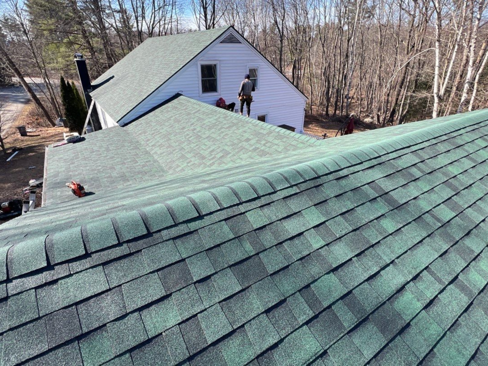 Owens Corning architectural shingles on a New England roof